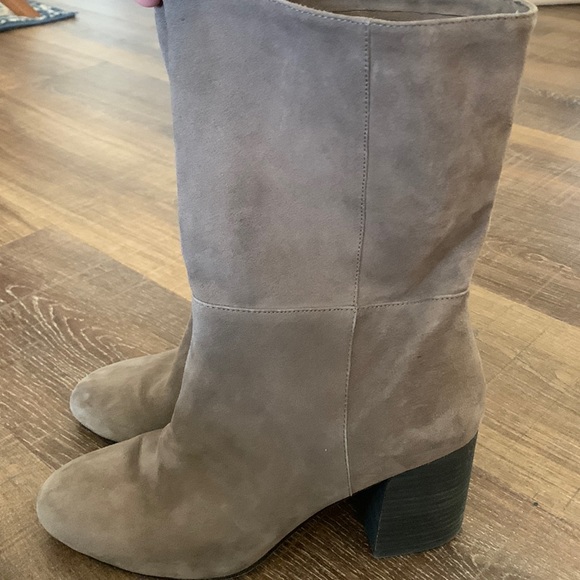 EILEEN FISHER Tan Suede Cinch Boots - sz 9 - Picture 3 of 15